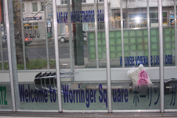 glashaus-remappingworringerplatz14-day